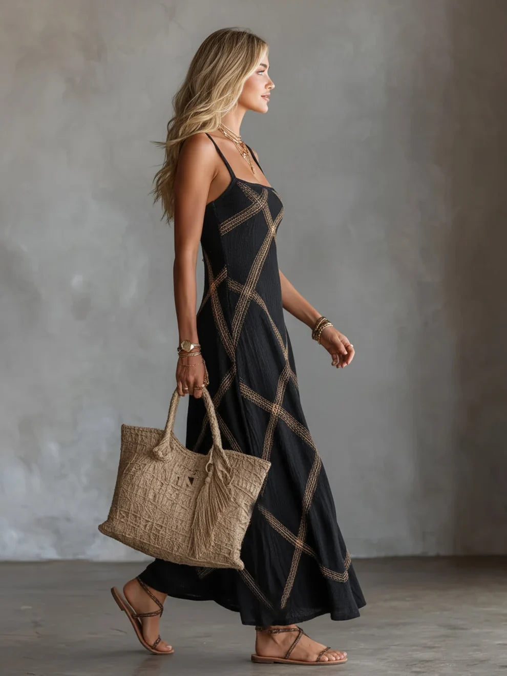 Melisa Vestido Maxi Geométrico con Escote Cuadrado