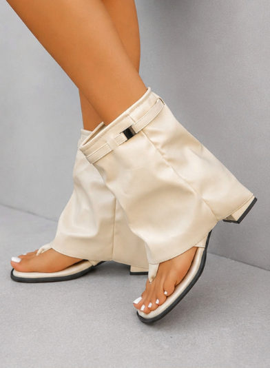 Odette – Botines Abiertos Bohemios con Hebilla