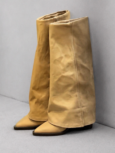 Dakota – Botas Altas Caqui con Solapa