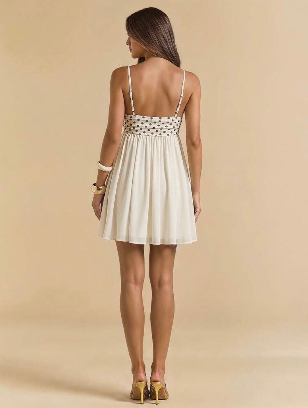 Vestido Lunares – Escote Corazón