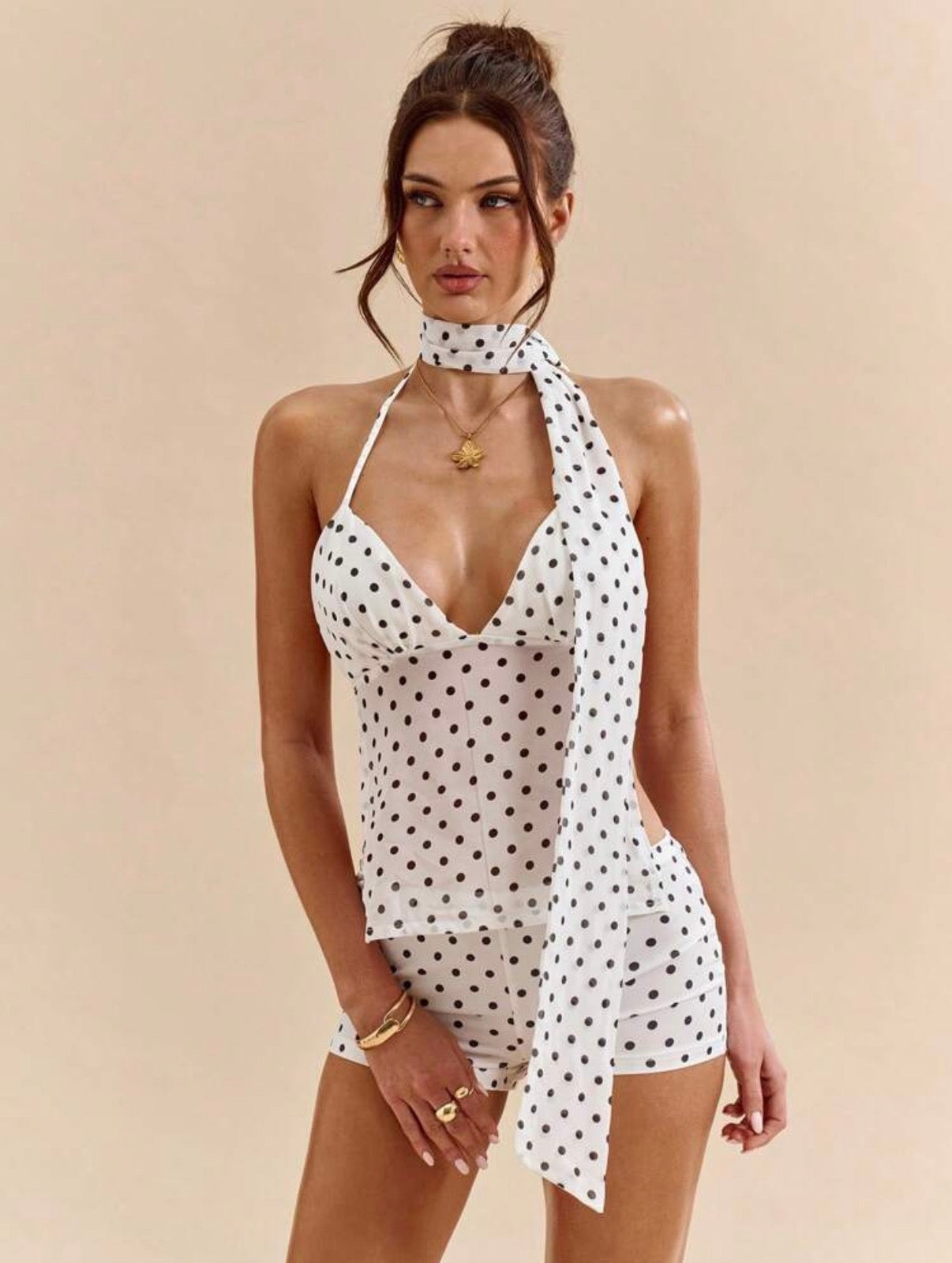 Conjunto Lady – Top Anudado y Shorts