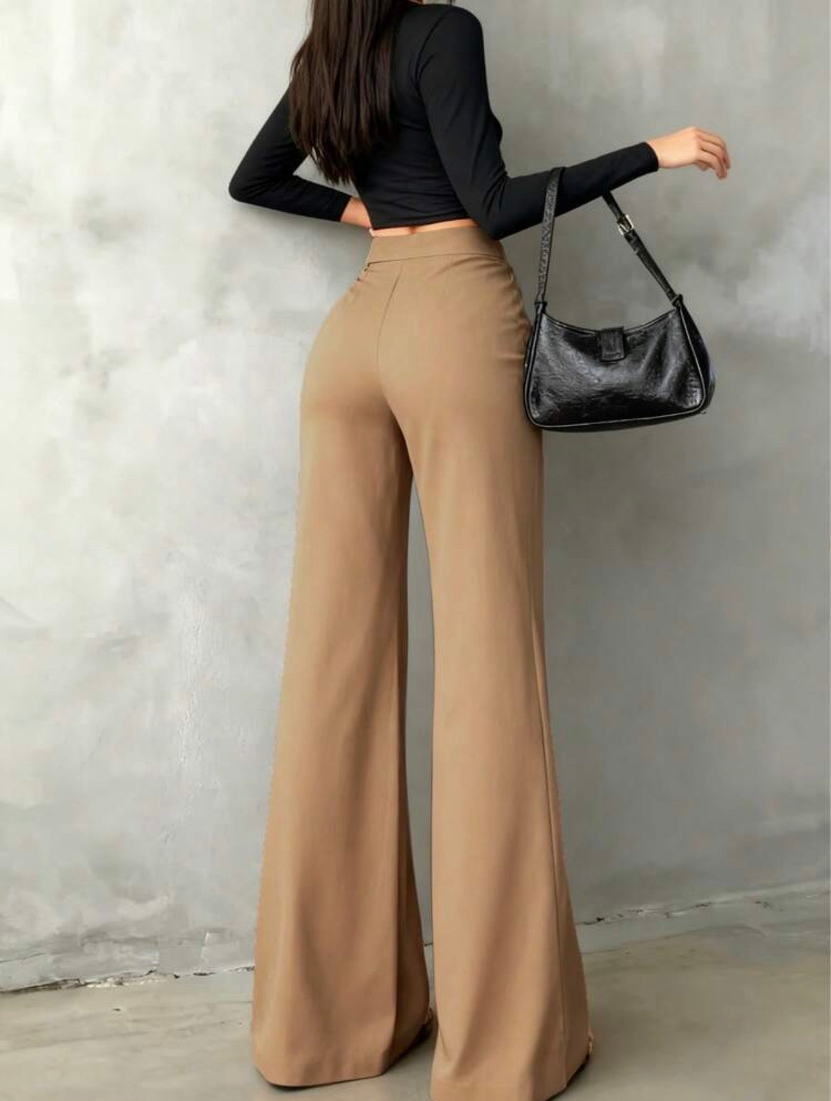 Turín – Pantalón Recto Cintura Asimétrica
