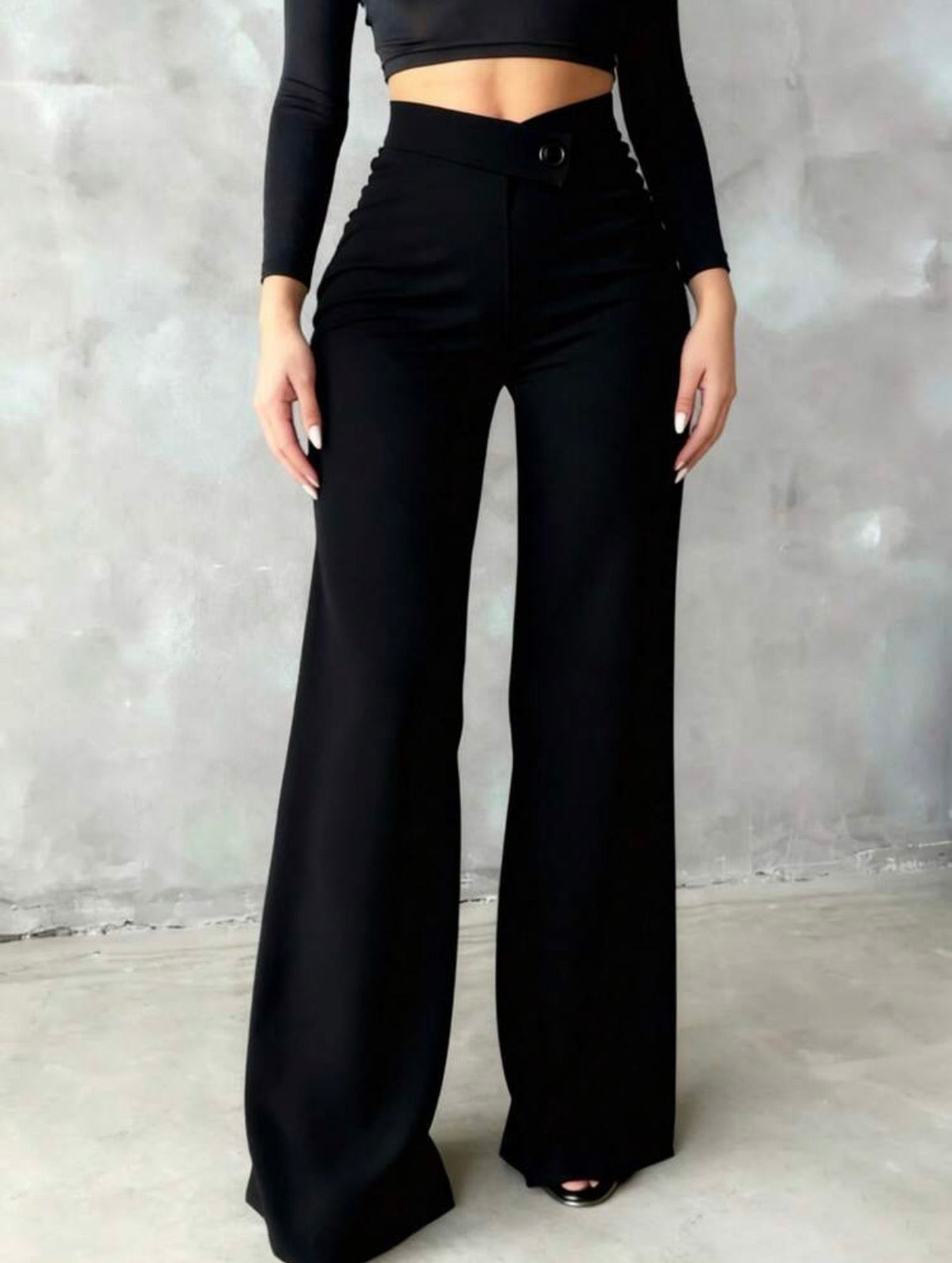 Turín – Pantalón Recto Cintura Asimétrica