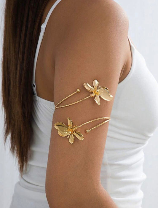 Sasha – Brazalete Flor Esmaltada