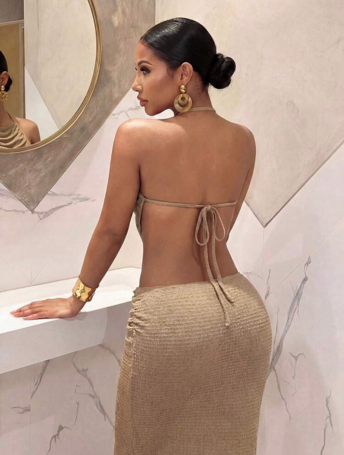 CONJUNTO 2 PIEZAS MUJER Conjunto de 2 piezas de top halter sin espalda y falda para mujer