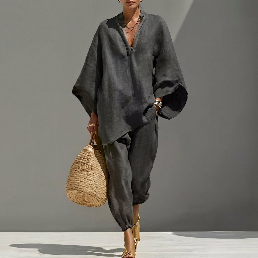 Marina | Completo Casual a Due Pezzi con Collo a V per Donna