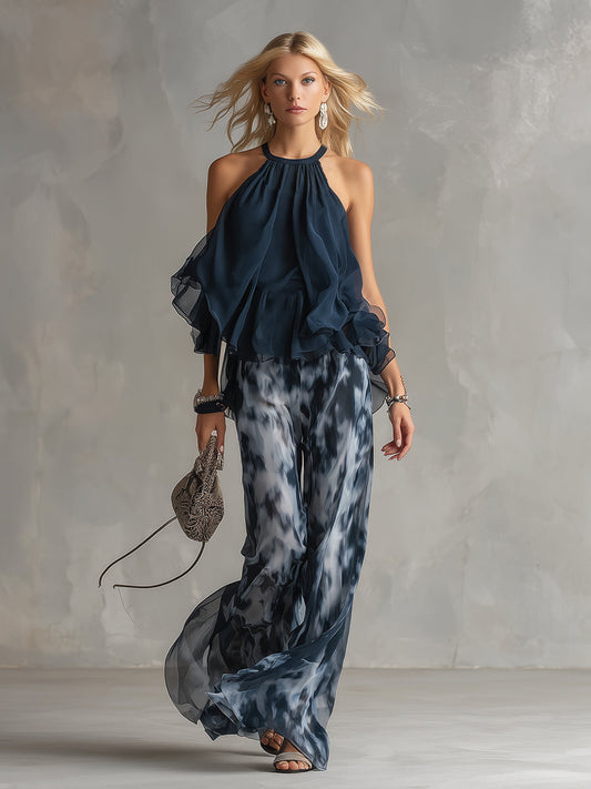 Sofía | Conjunto elegante con top halter azul marino y pantalón estampado