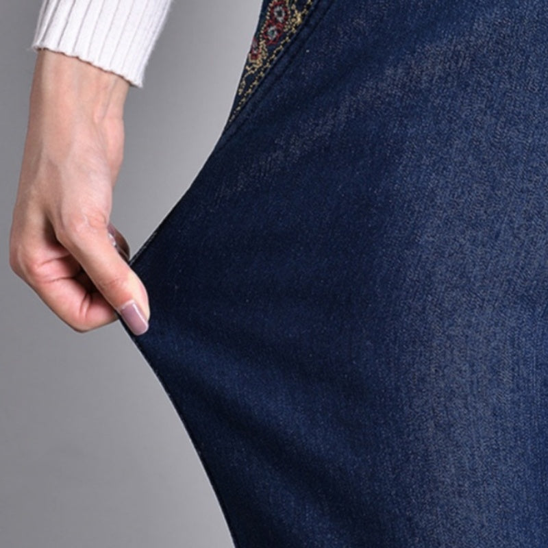 Luna | Jeans da donna con tasche laterali e vita elastica